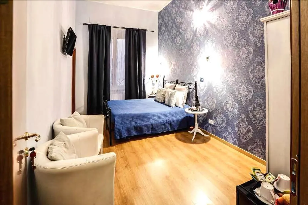 Room, Vanella Rome Domus, Naples