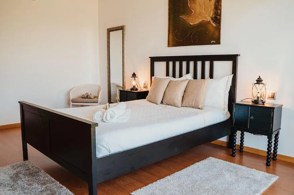 Room, Pousadela Village, Porto