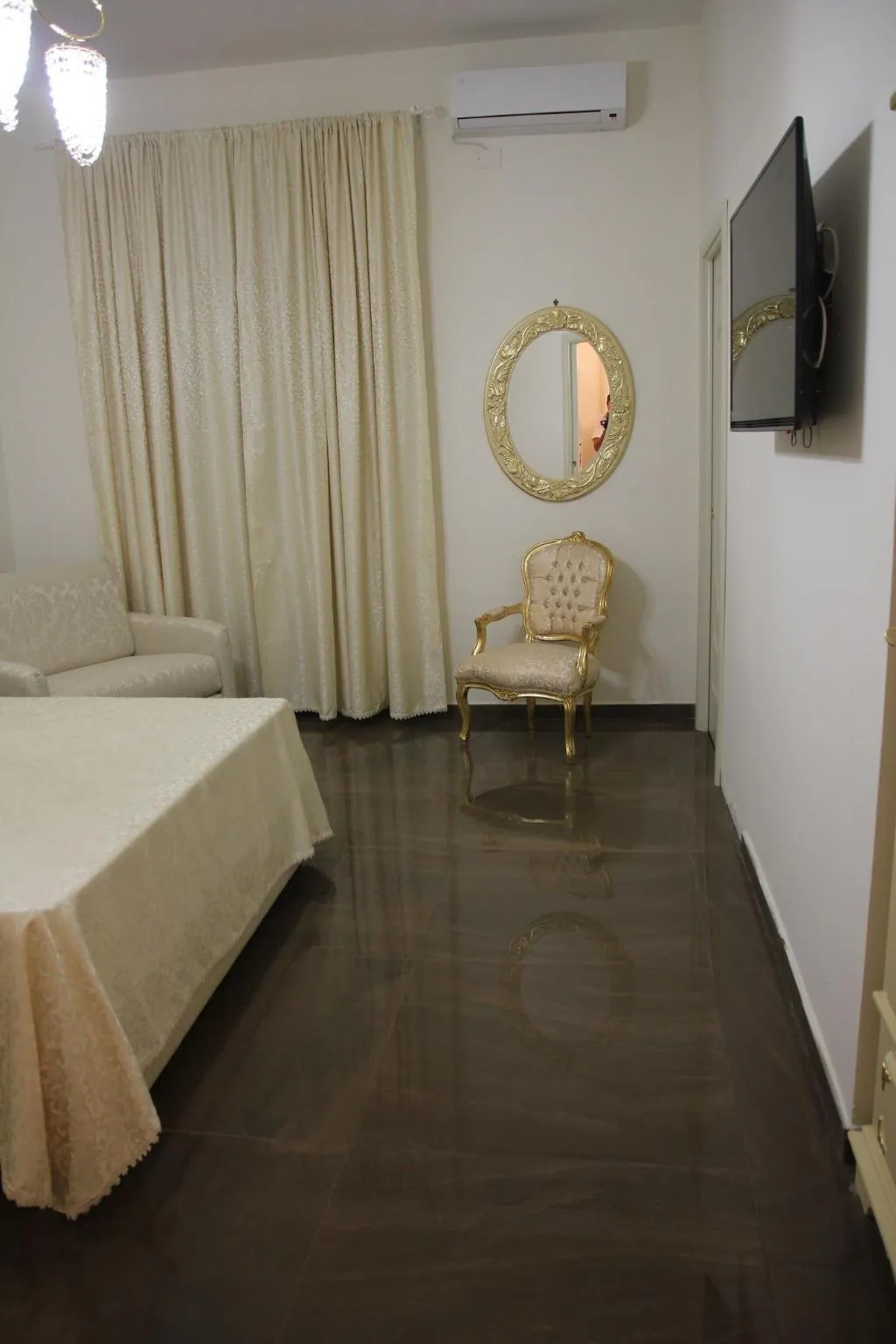 Room, Guesthouse Maria Francesca, Naples