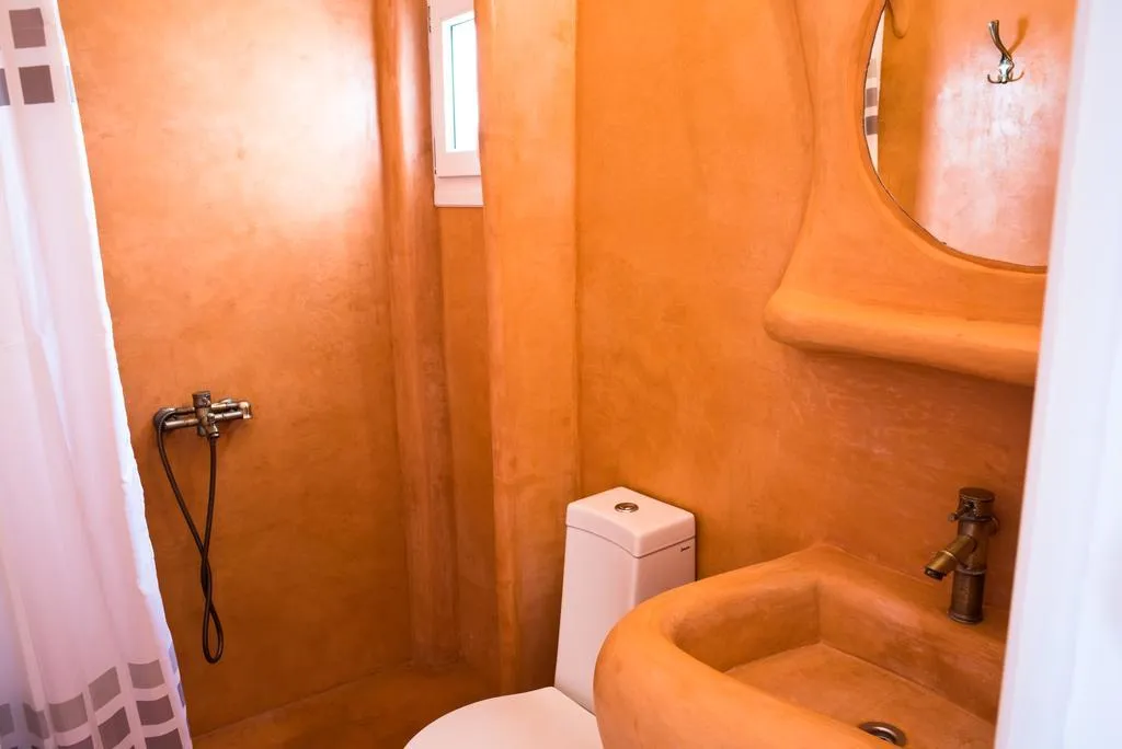 DOUBLE STANDARD Room, Paul's Studio, Santorini