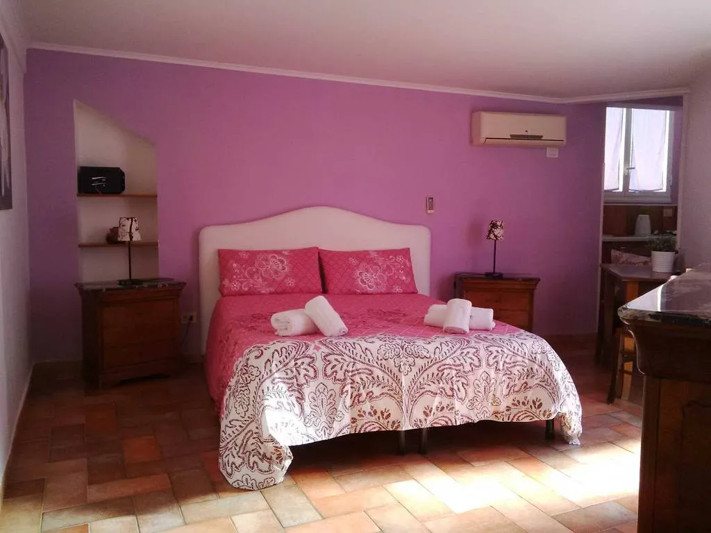 Double or Twin STANDARD Room, Sorrento Town Suites, Naples