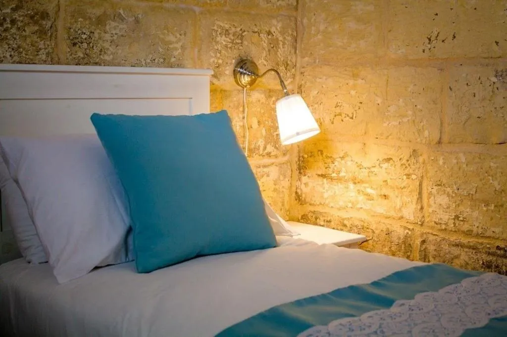 Room, Lemon Tree Bed & Breakfast by CX Collection, Malta