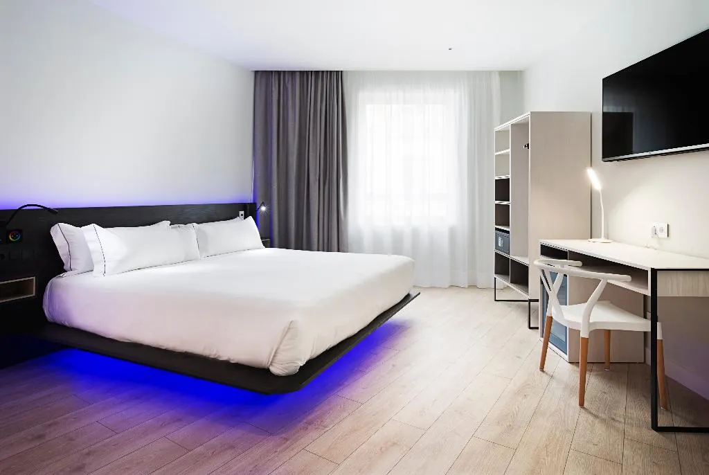 DOUBLE STANDARD Room, B&B Hotel Madrid Centro Puerta del Sol, Madrid