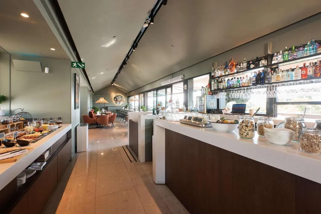 Bar, Hotel Kivir Sevilla, Seville