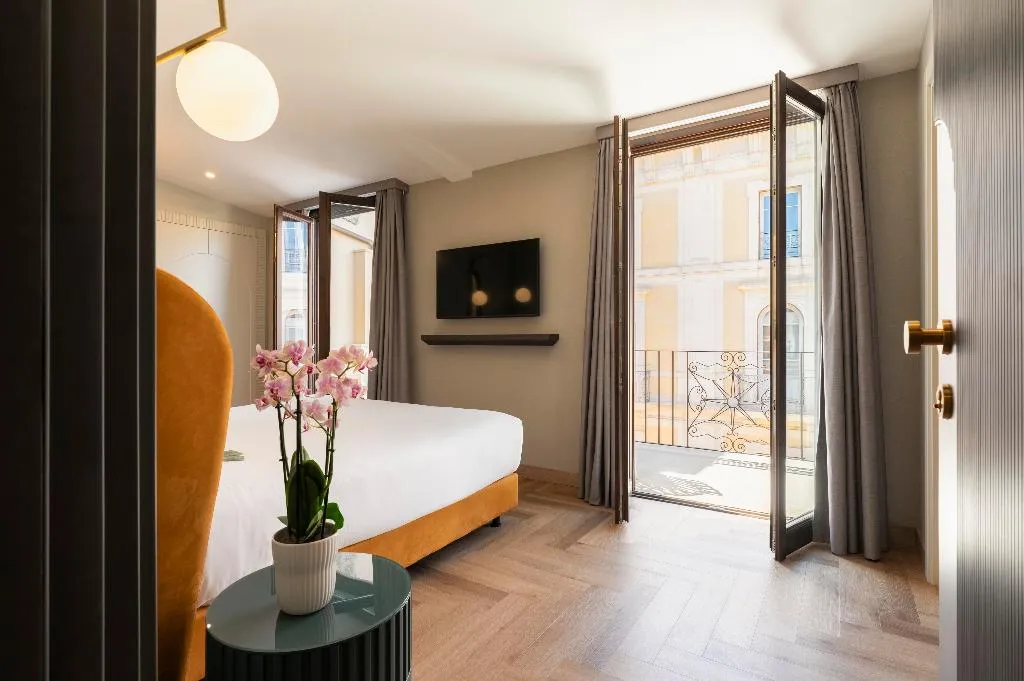 DOUBLE DELUXE Room, Jerome Hotel, Rome