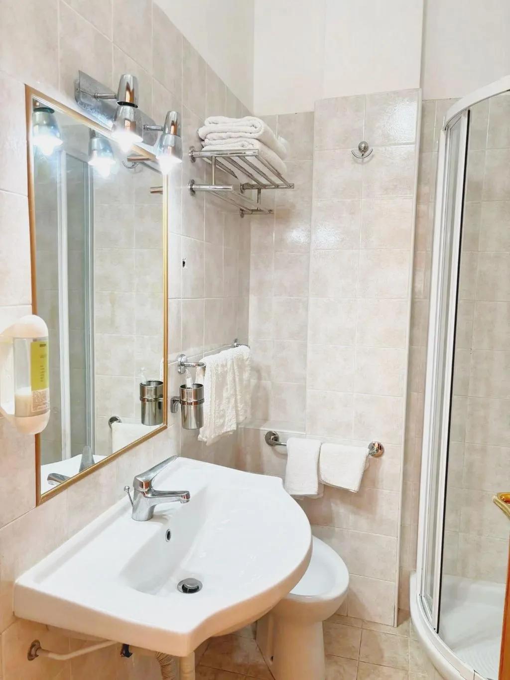 QUADRUPLE STANDARD Room, Hydra Club Hotel Village, Naples