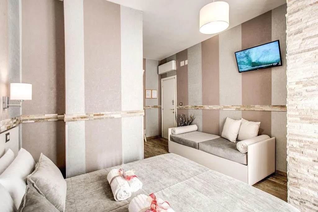 Room, Santamaria Inn, Rome