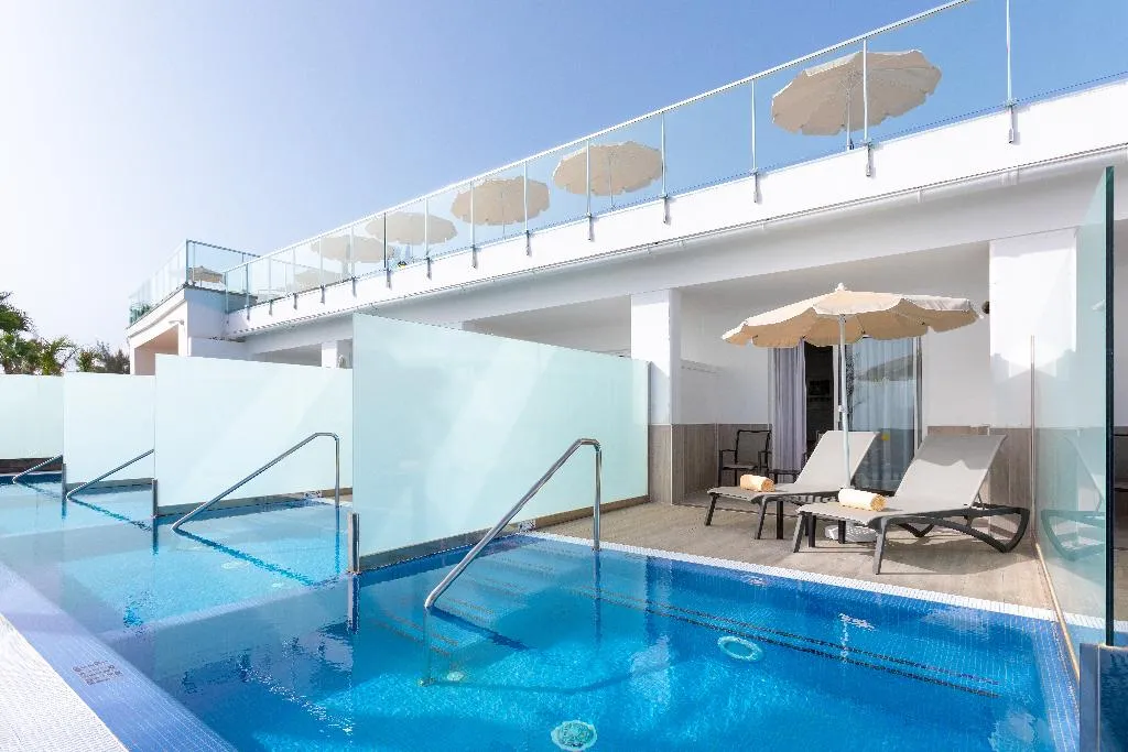 SUITE GARDEN VIEW Room, Hotel Riu Gran Canaria - All Inclusive, Gran Canaria