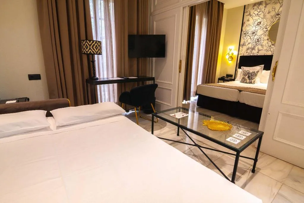 JUNIOR SUITE CAPACITY 4 ONE BEDROOM Room, San Gil, Seville