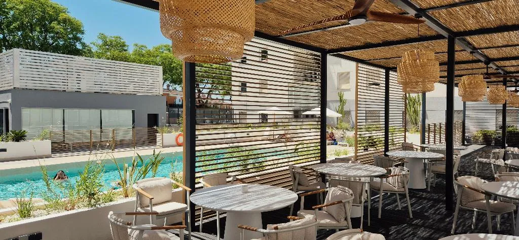 Pool, Hotel Vertice Sevilla Aljarafe, Seville