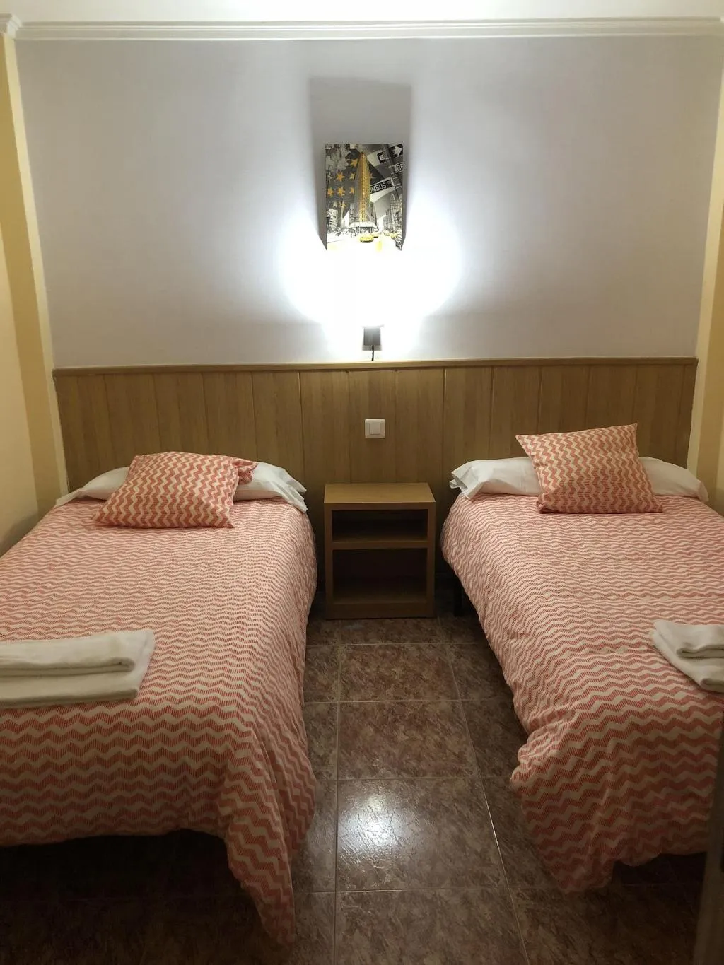 Room, Hostal Andres, Valencia