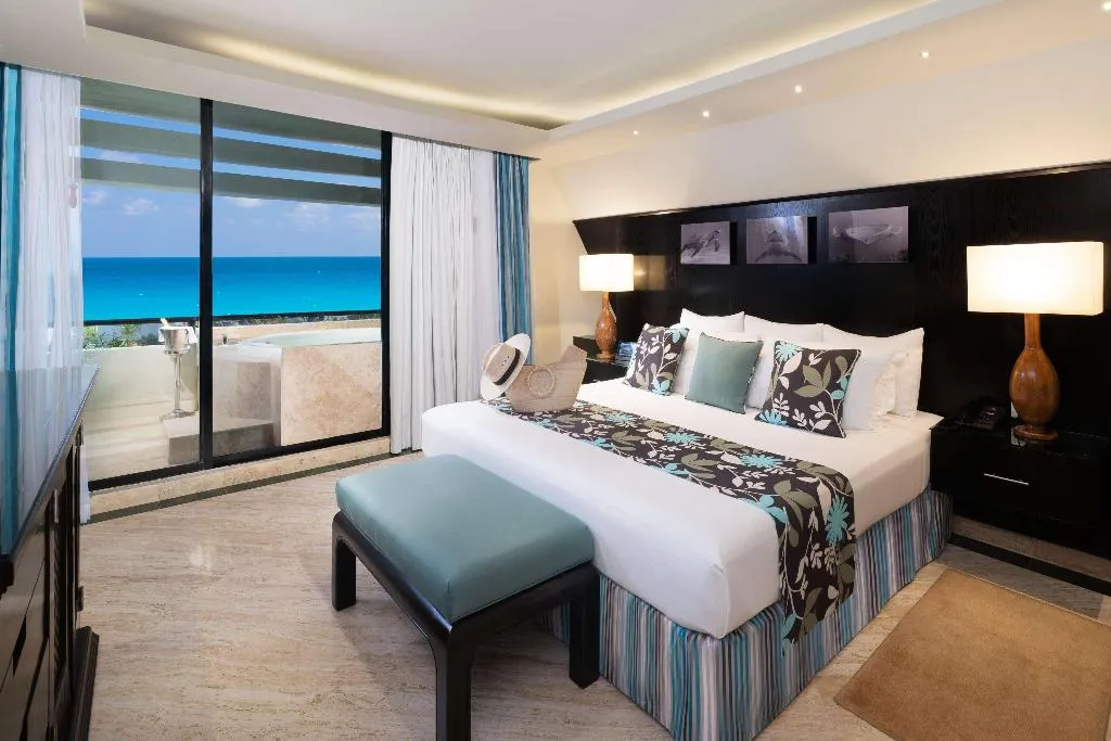 Room, The Pyramid Cancun by Oasis, Cancun Area