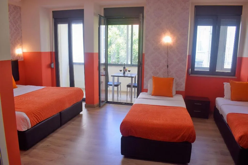 Room, Universo Romântico Guesthouse & Spa, Lisbon