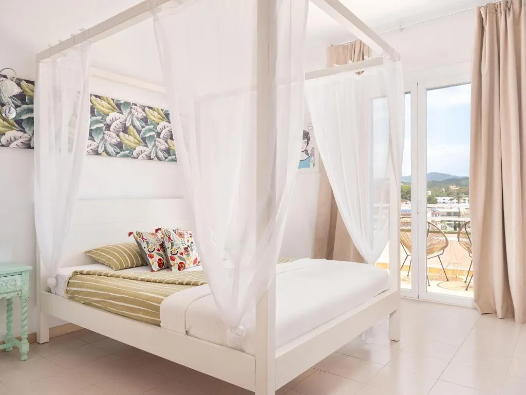 Double or Twin SEA VIEW WITH BALCONY Room, Bella Colina I Vintage Hotel 1953, Majorca