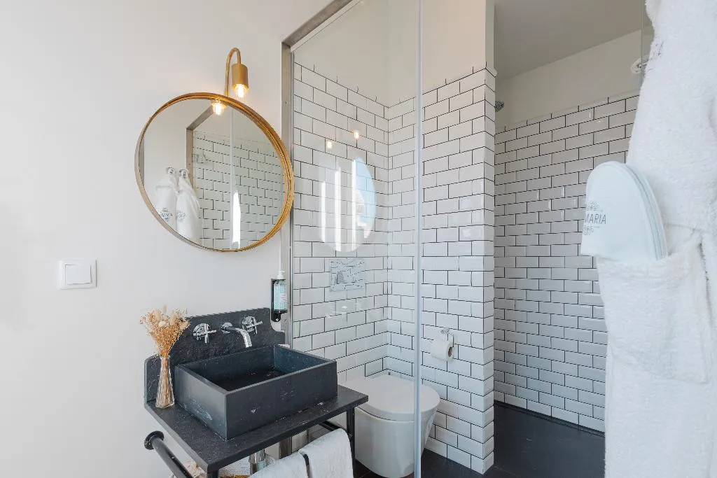 APARTMENT TWO BEDROOMS WITH TERRACE Room, Almaria - Ex LIibris, Lisbon
