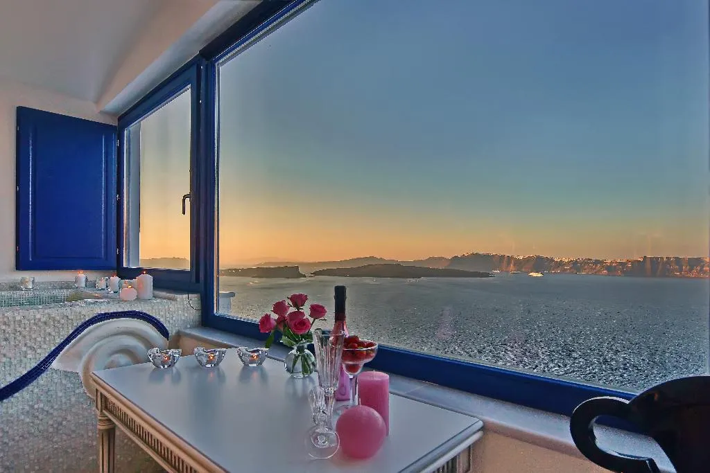 SUITE POOL VIEW Room, Astarte Suites, Santorini