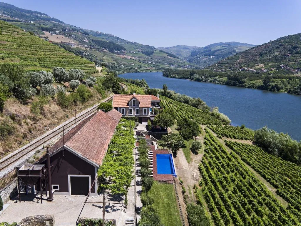 General view, Quinta de S. Bernardo Winery & Farmhouse, Porto