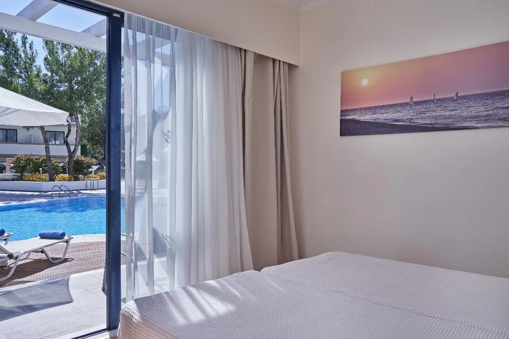 FAMILY ROOM POOL VIEW Room, Labranda Miraluna Village, Rhodes