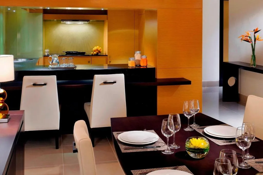 Room, Marriott Executive Apartments Al Jaddaf, Dubai, Dubai