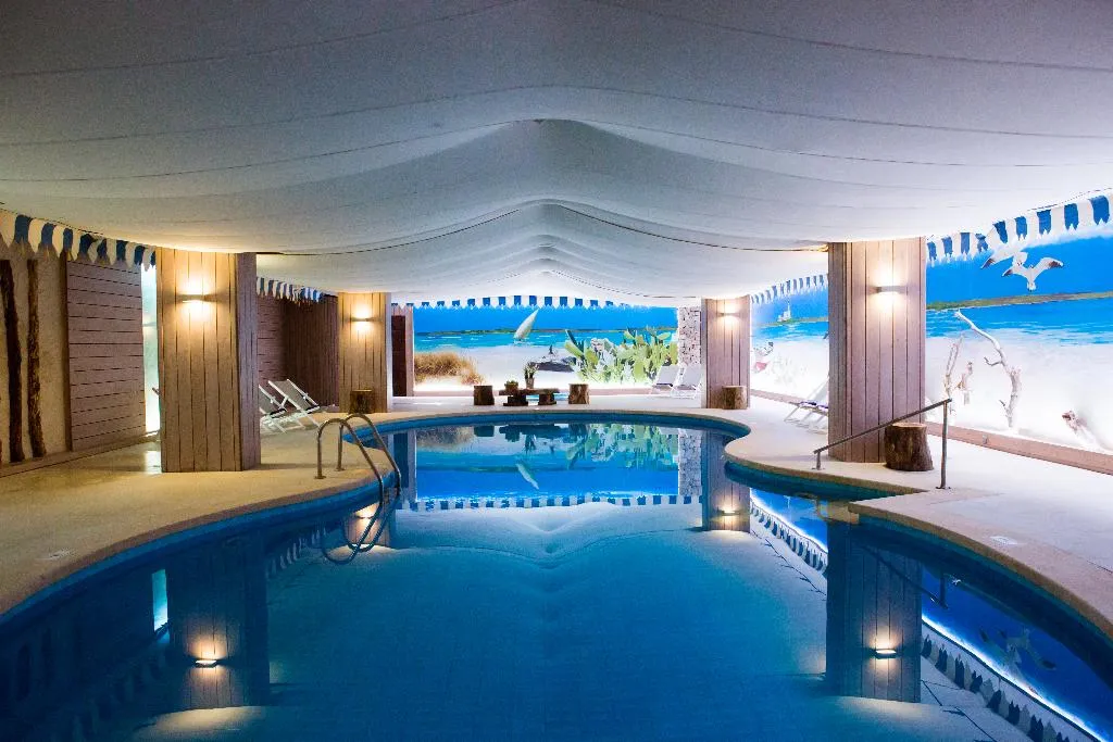 Pool, Bahia del Sol, Majorca