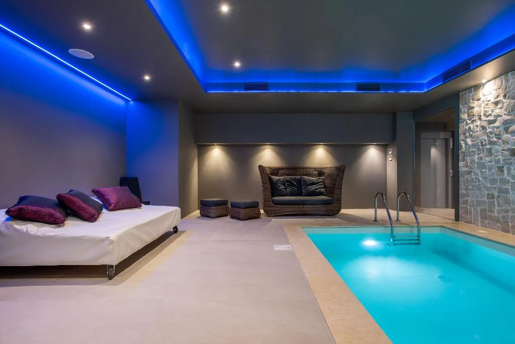 Pool, Fortyfive Squared, Rome