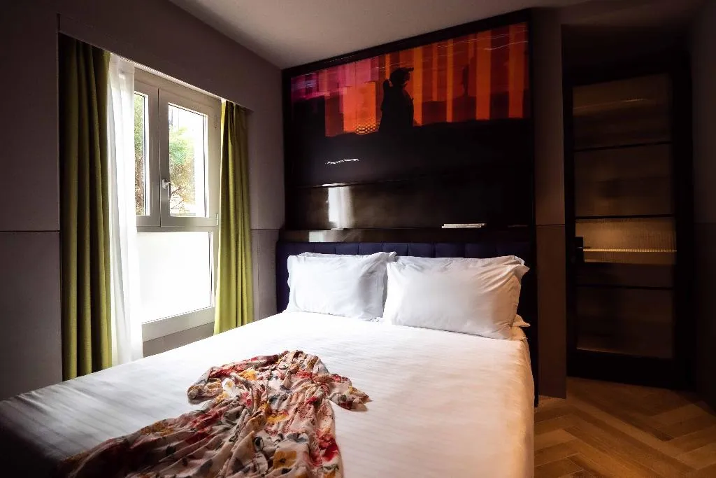 Room, Heart Hotel, Milan
