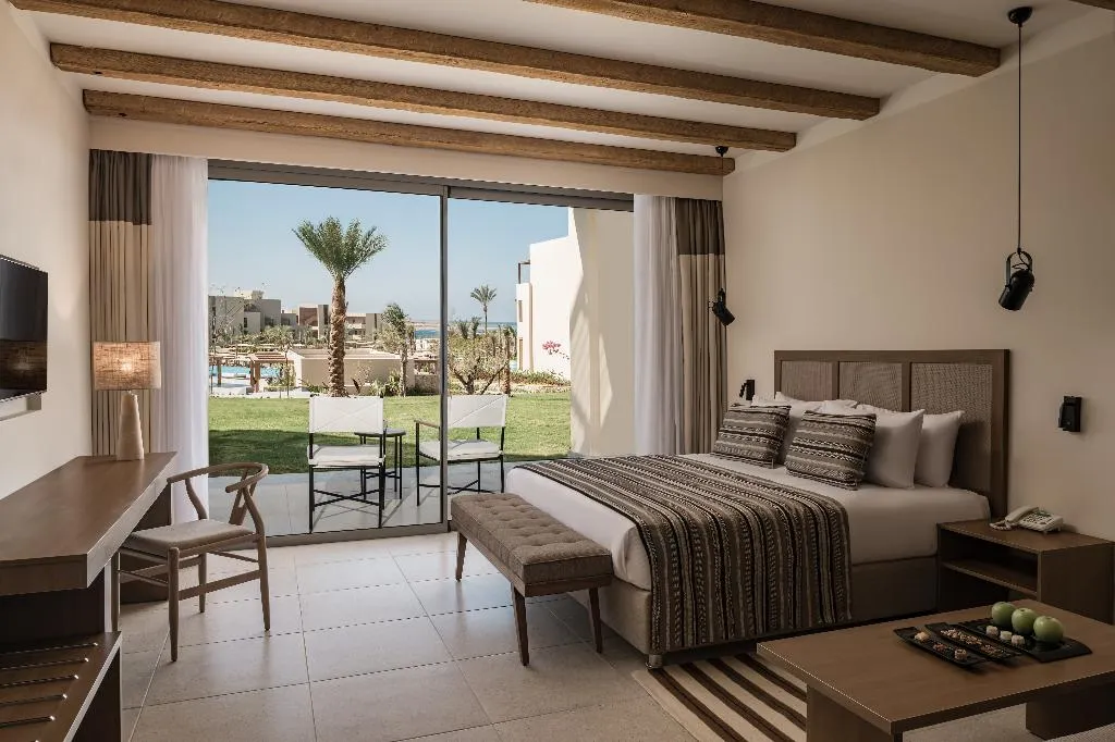 TRIPLE DELUXE GARDEN VIEW Room, JAZ Elite Riviera, Red Sea Riviera