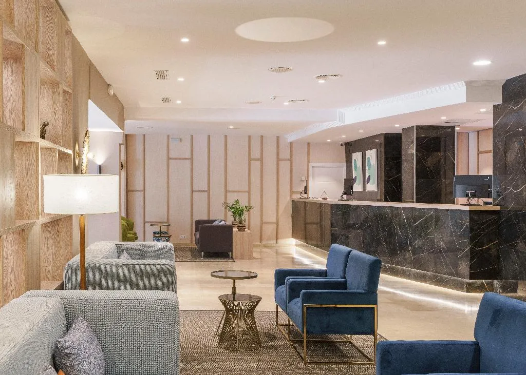 Lobby, Hotel Costa Malaga by Pierre & Vacances, Costa Del Sol