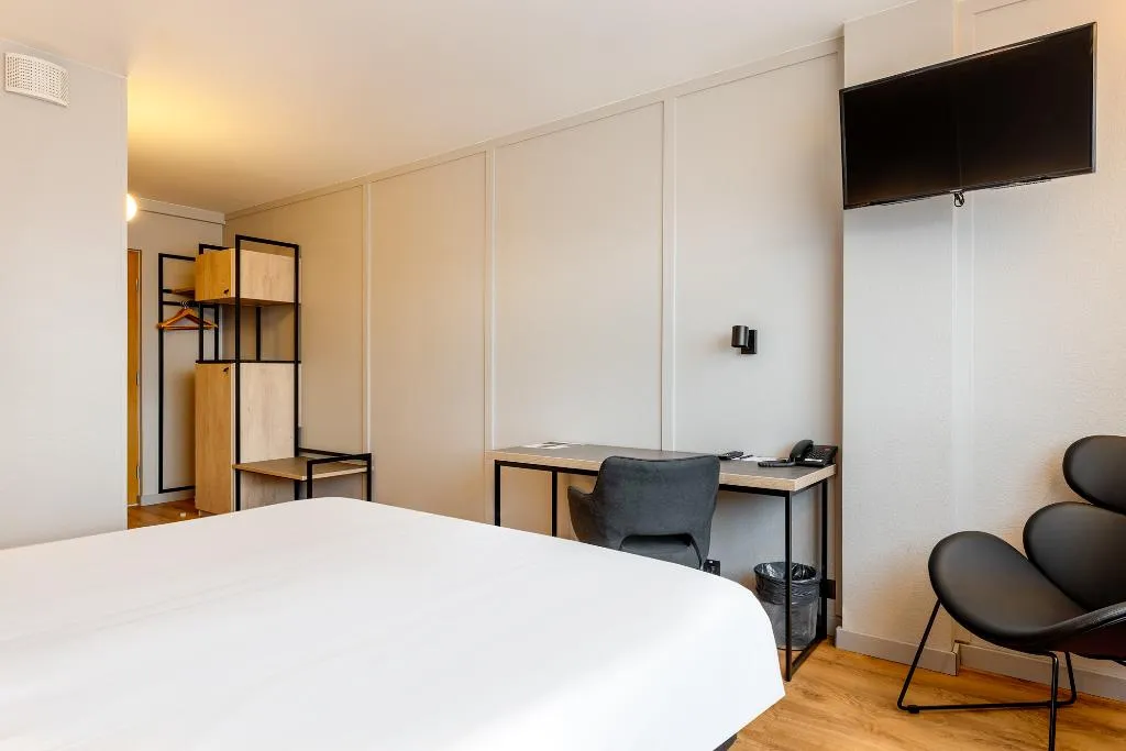 Double or Twin STANDARD Room, Metropol Hotel, Tallinn