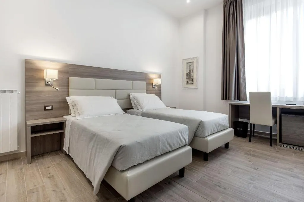 Room, Apollo Guest House, Florence