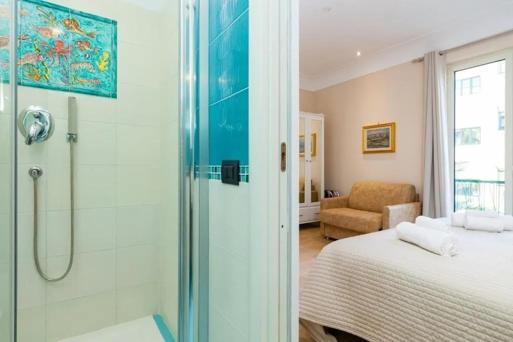 Room, B&B Giacomino, Naples
