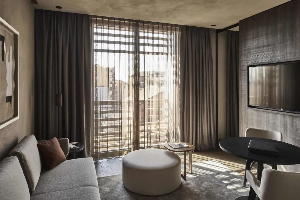 JUNIOR SUITE EXECUTIVE KING BED Room, Hotel Viu Milan, Milan