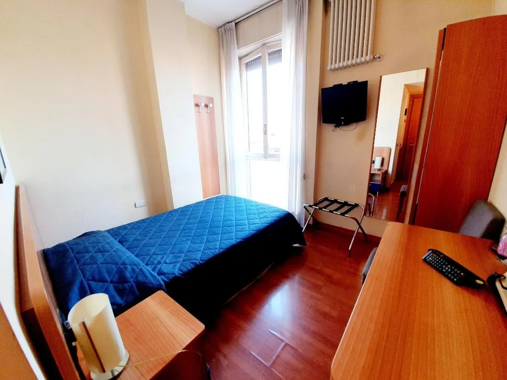 Room, Hotel Selide, Milan