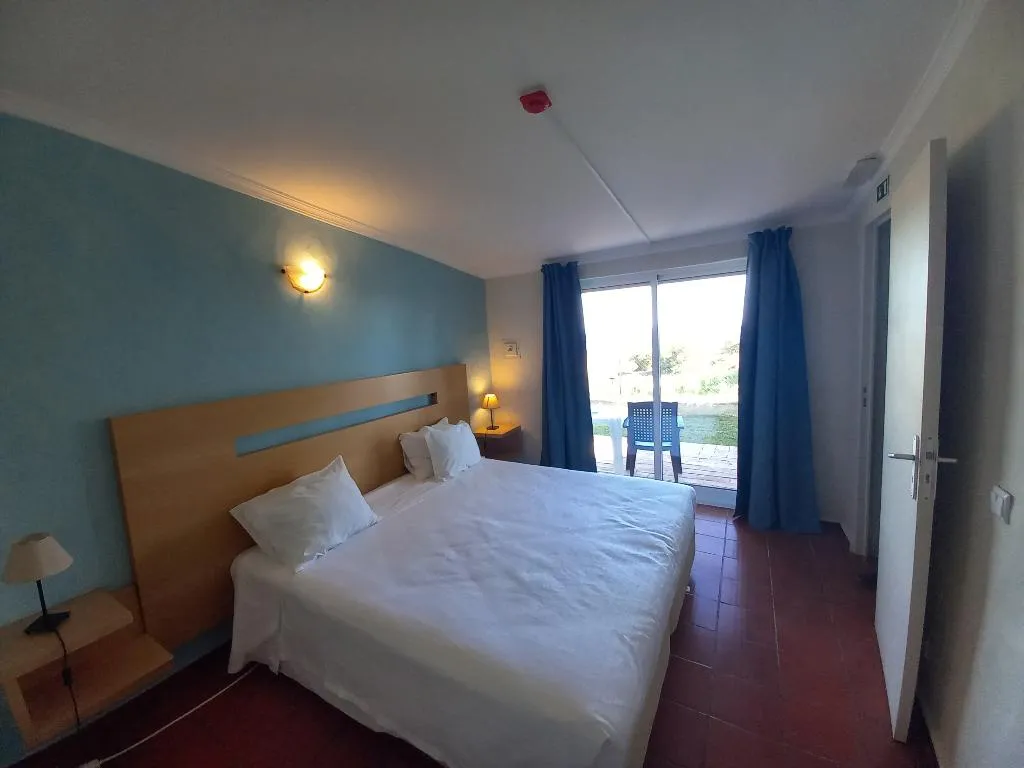 Double or Twin SUPERIOR GARDEN VIEW Room, Vilamar, Algarve