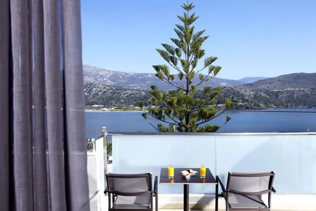 FAMILY ROOM SEA VIEW Room, Mouikis, Kefallinia