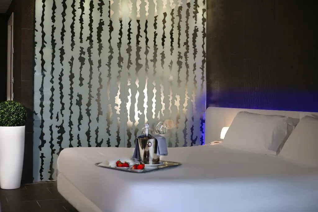 DOUBLE CLASSIC Room, A Point Porto Ercole & Spa, Rome