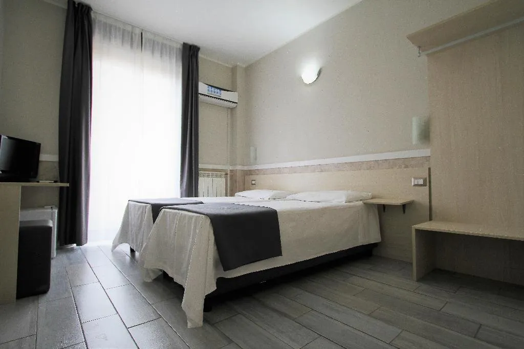 TWIN STANDARD Room, Corallo Milano, Milan