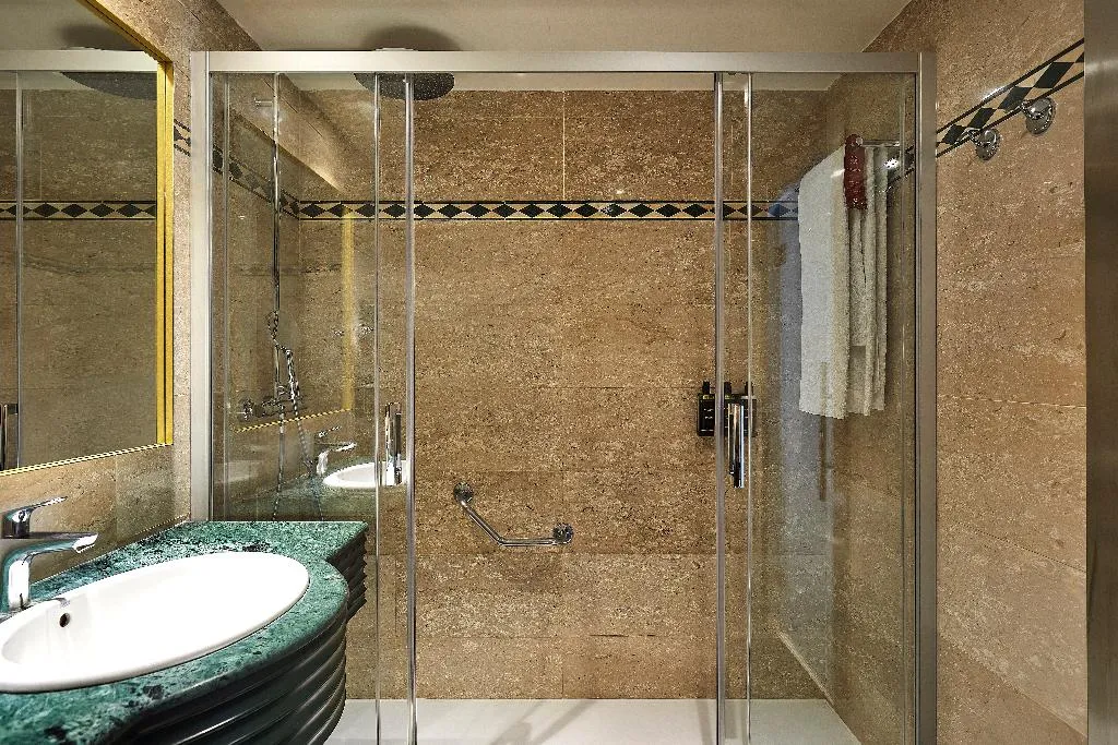 DOUBLE SINGLE USE WITH TERRACE Room, Exe Mitre, Barcelona