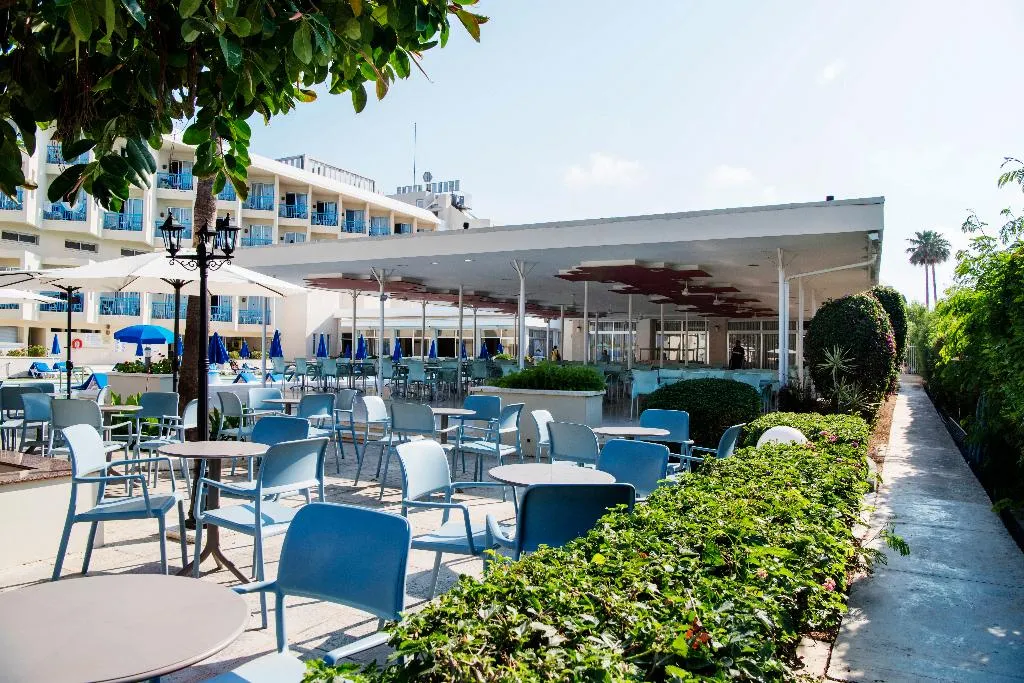 Bar, Kissos hotel, Cyprus