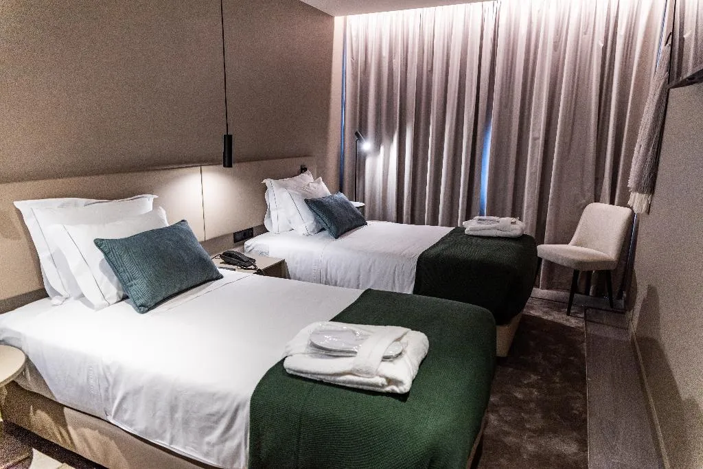 Double or Twin STANDARD Room, Omid Saldanha Hotel, Lisbon
