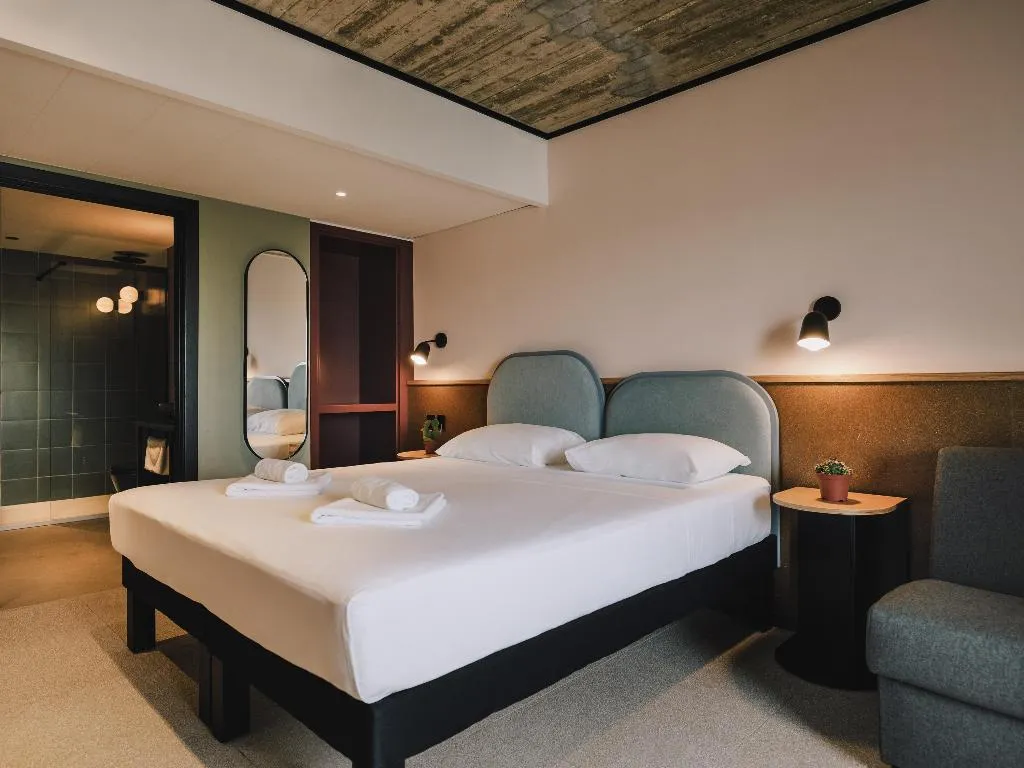 Room, ibis Styles ST Pauls Bay Malta, Malta