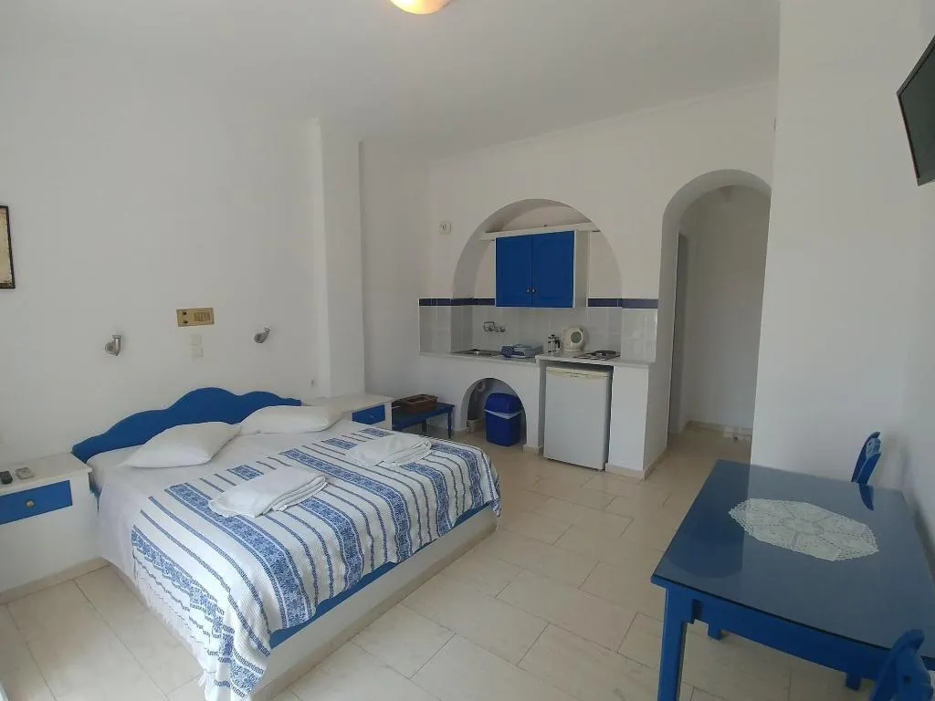 Room, Dioskouri Art Villas, Santorini