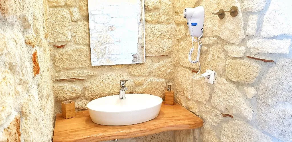 BUNGALOW OCEAN VIEW ONE BEDROOM Room, Bungalow White Apartments and Suits, Halkidiki