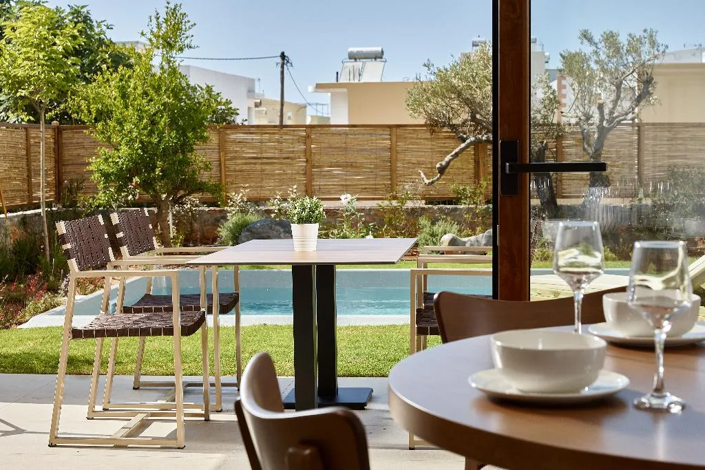 VILLA FOUR BEDROOMS Room, Volta Suites And Villas, Crete