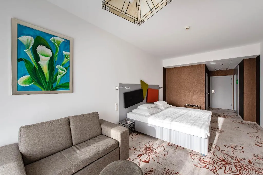 Double or Twin STANDARD Room, Lenart, Krakow