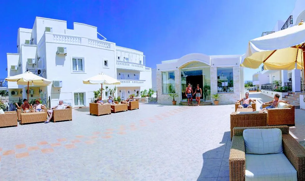 Terrace, Yiannis Manos, Crete