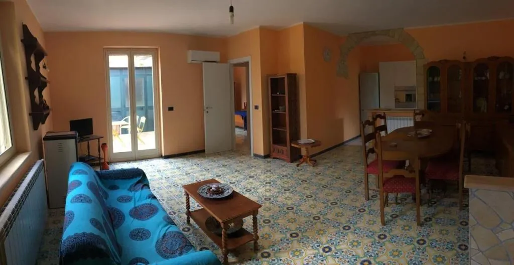 Room, B&B villa zia Febronia, Catania