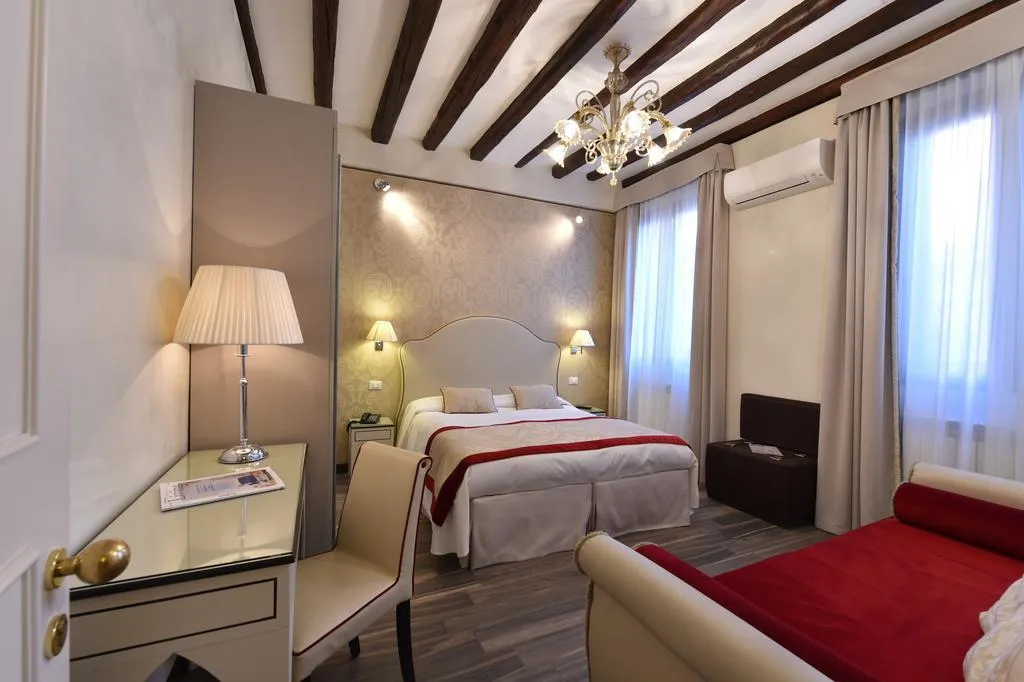General view, Hotel Villa Rosa, Venice