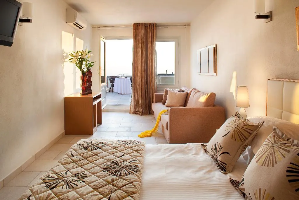 SUITE STANDARD Room, Adamant Suites, Santorini