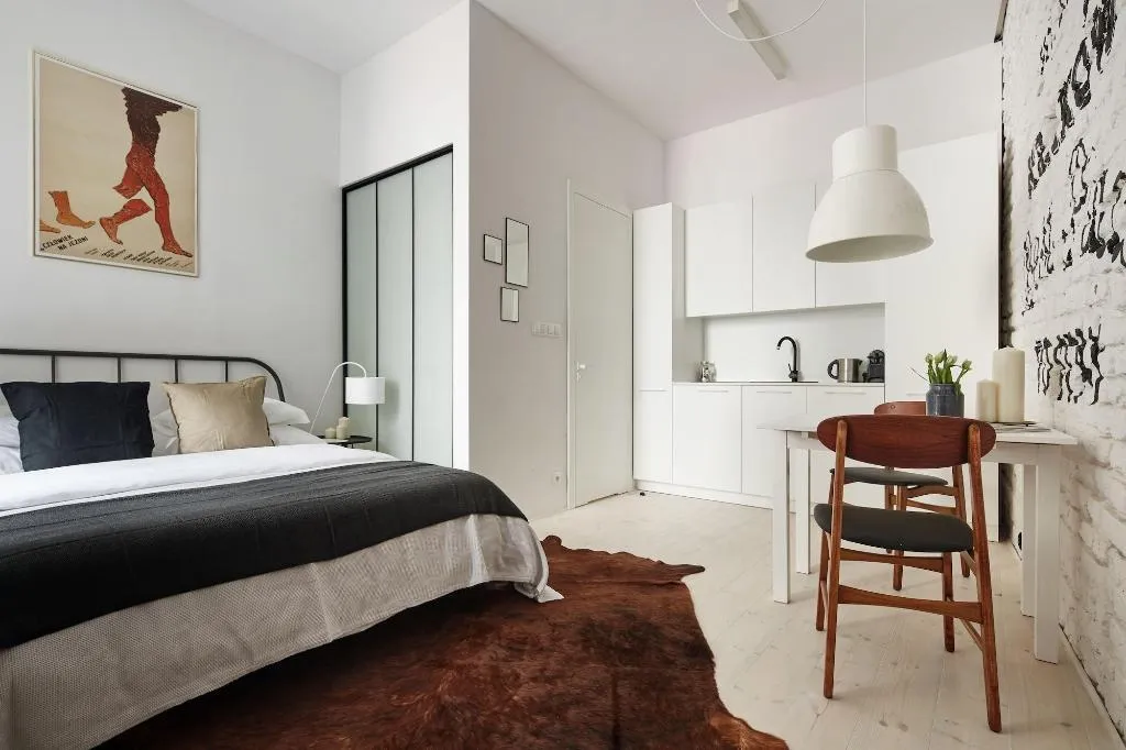 Room, OLD NEW Szczepańska, Krakow